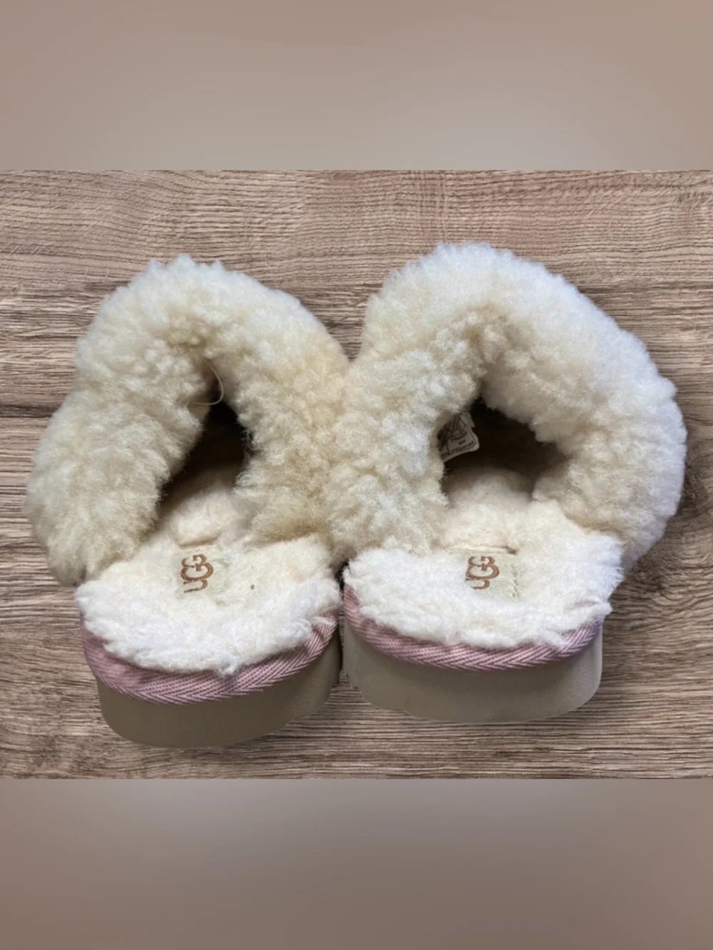 NEW UGG Cozy II Metallic Glitter Genuine Shearling Slipper Kids Rose Gold